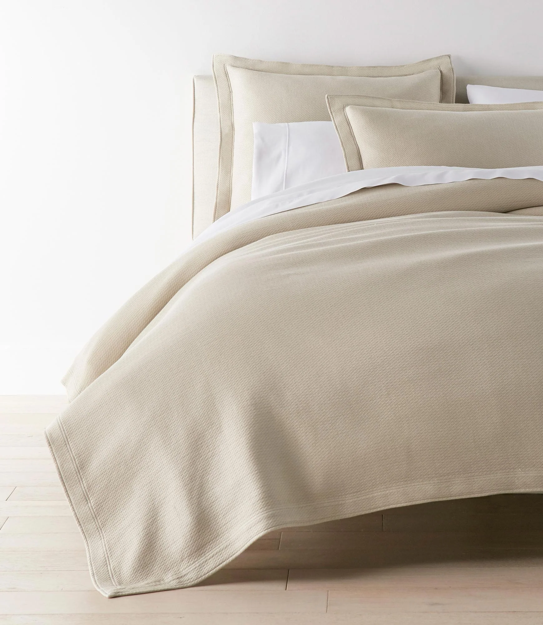 Angie Matelassé Coverlet - Image 2