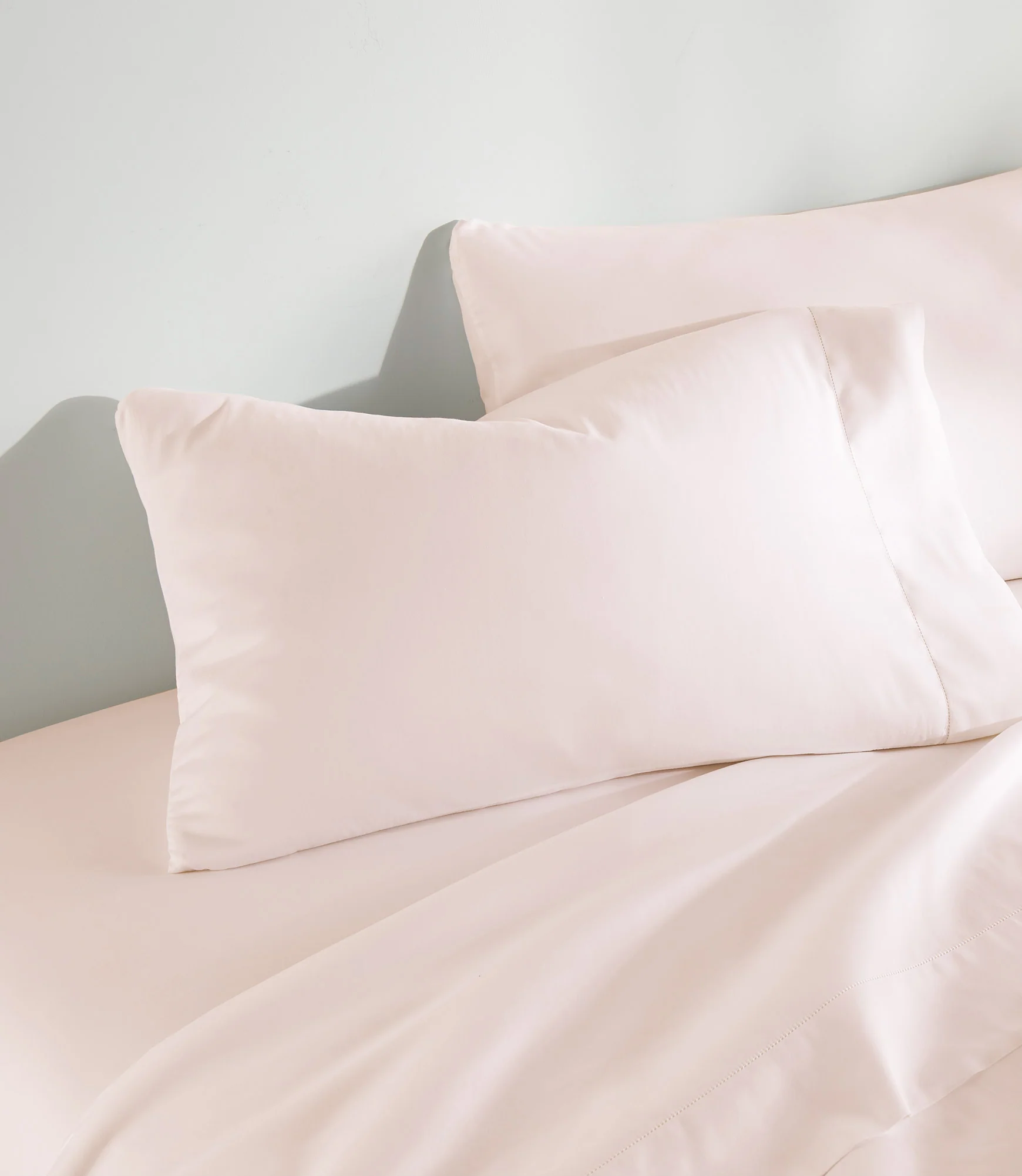 Clara Sateen Sheet Set - Image 9