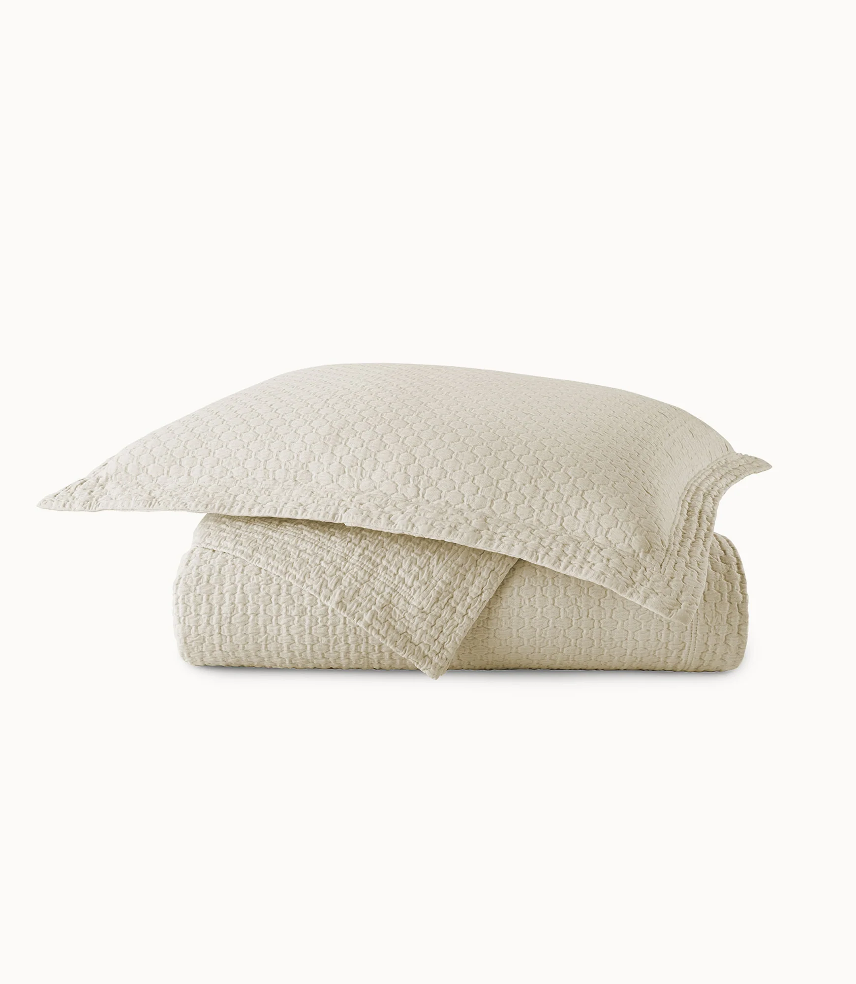 Juliet Matelassé Coverlet - Image 14